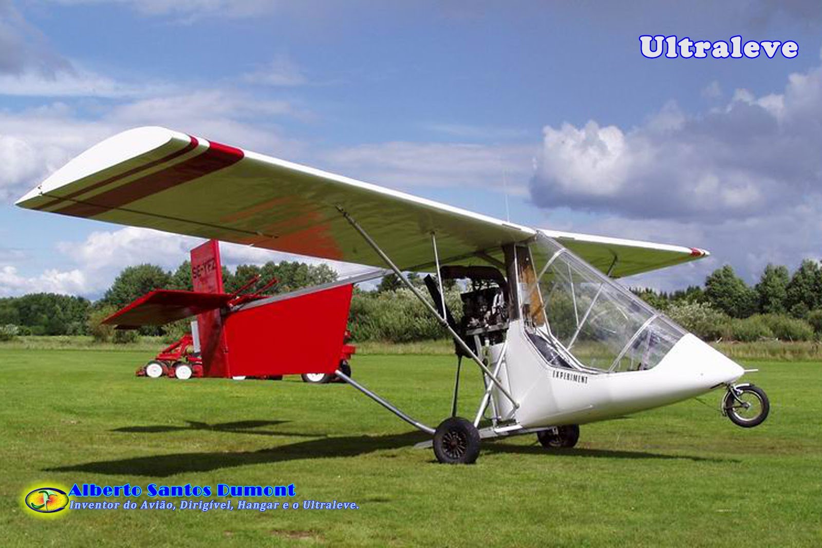 Очень легкий самолет. Ультралайт биплан самолет. Ultralight aircraft 115 кг. Сверхлегкий мотопланер Шмель. Мотодельтаплан биплан.