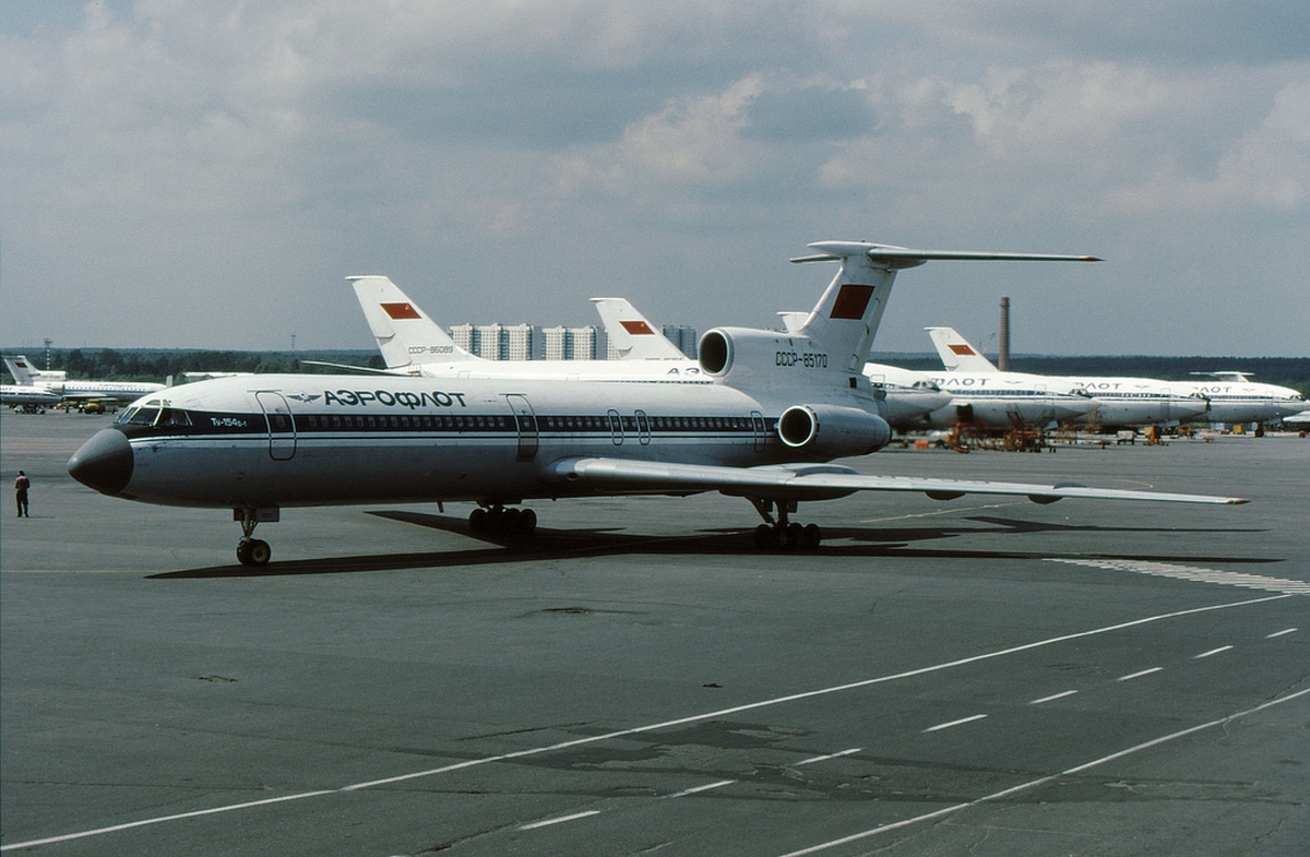 Ту-154б-1