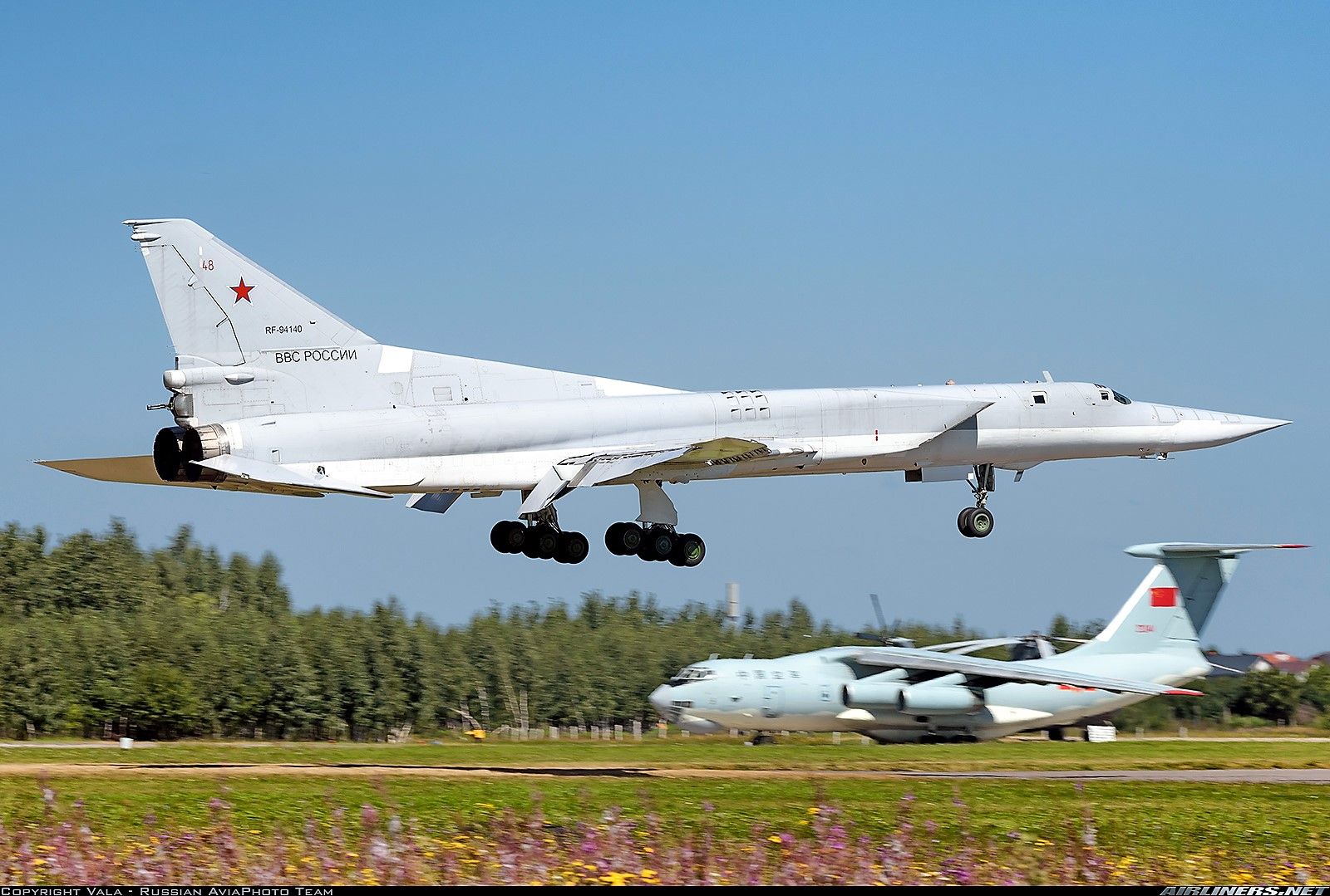 Количество ту 22м3 в россии. Ту-22м сверхзвуковой самолёт. Ту-22м3. Ту-22м3 Гефест. Фаб-500 ту-22м3.