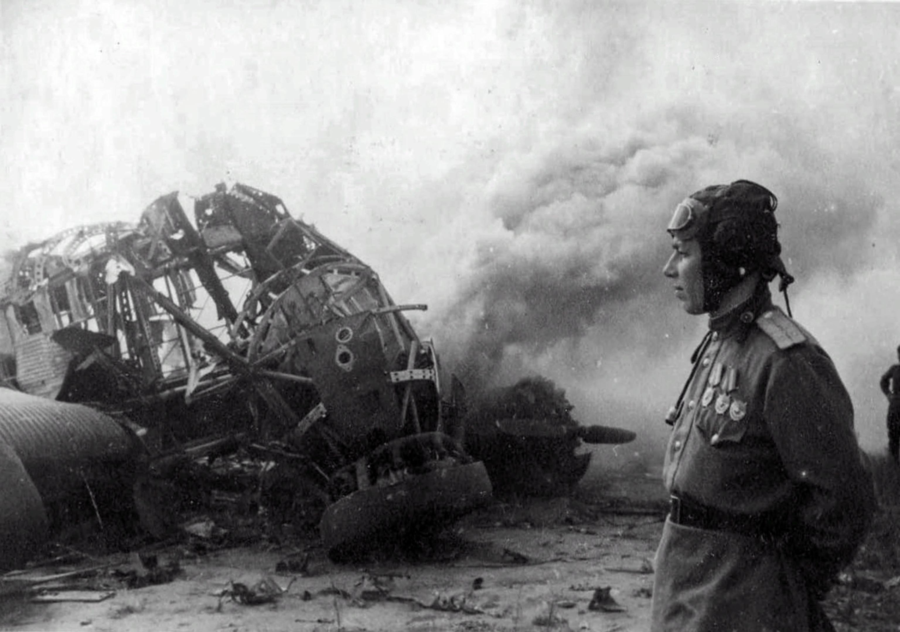 Советский истребитель сбил. Сбитые немецкие самолеты ВОВ.