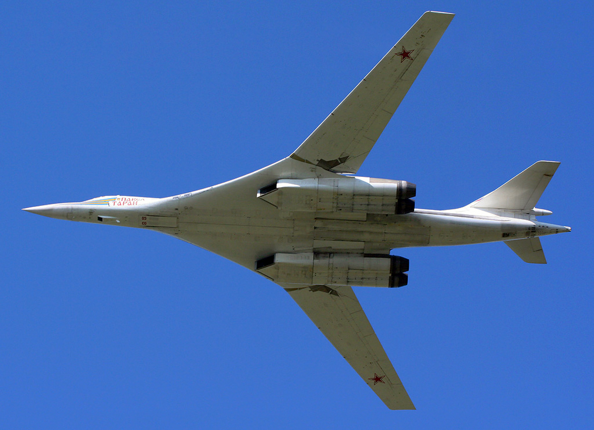 Ту-160 сверхзвуковой самолёт вооружение