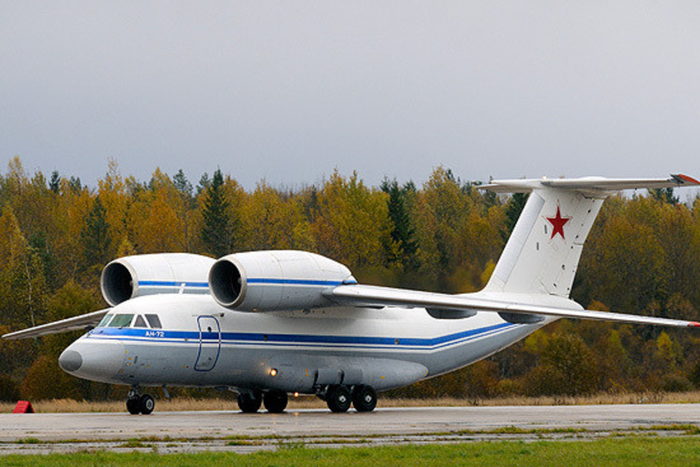 АН-72 ВВС России