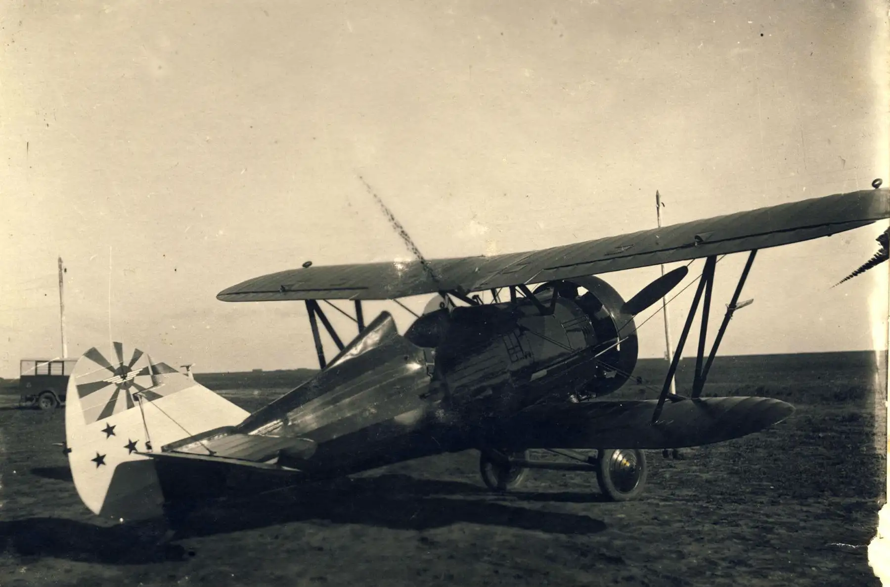 Первые самолеты советского союза. Истребитель-биплан и-5. Поликарпов и-5 истребитель. И5 самолет 1930. Советский истребитель-биплан и-5.