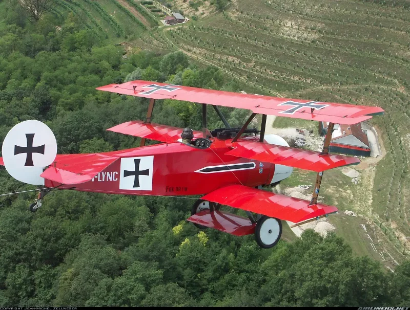 Фоккер dr1