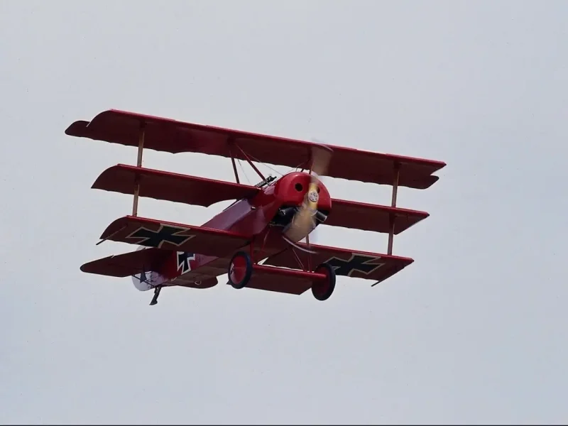 Кукурузник самолет Fokker Dr-1