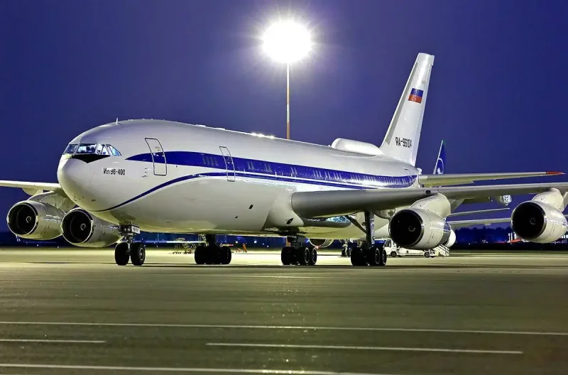 Самолет ил 96 300 ПУ