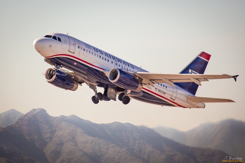 А-320 самолет Американ Эйрлайнс