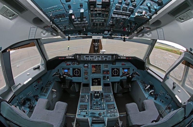 Ту-204-300 салон