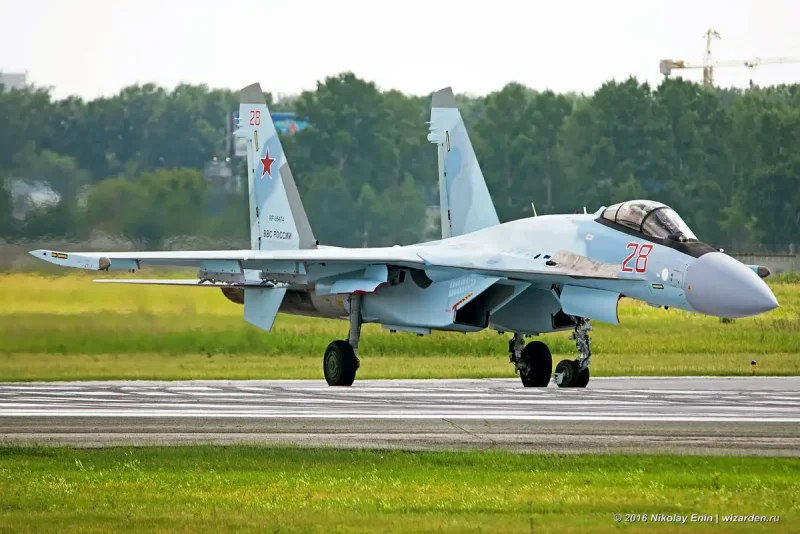 Су-27 п-42