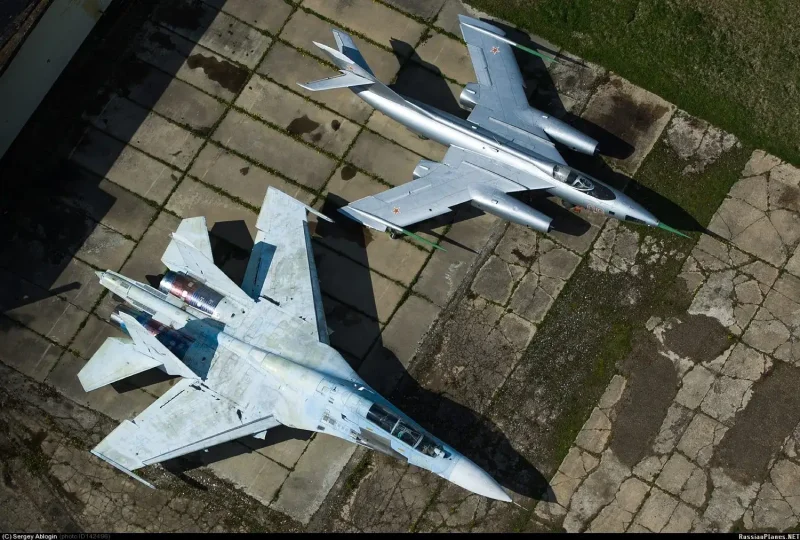 Су 28