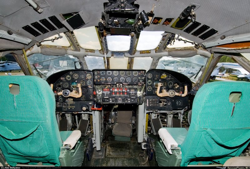Ту-116 кабина