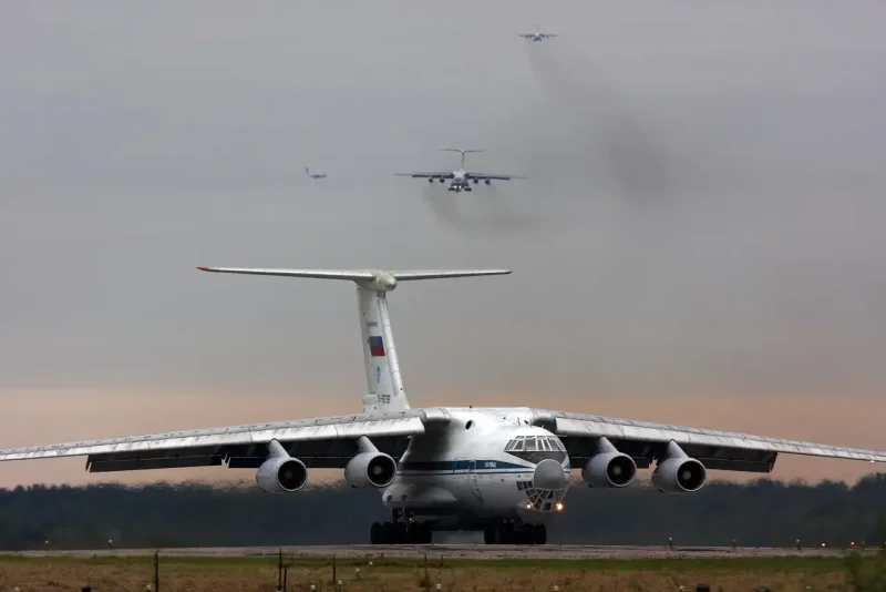Ил-76 военно-транспортный самолёт