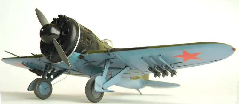 Виктор Талалихин самолет и-16