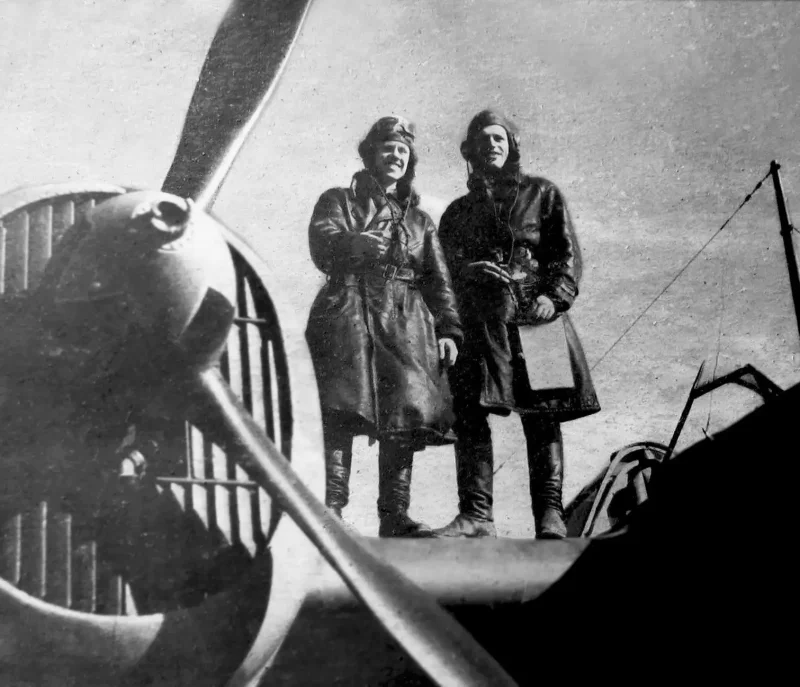 Виктор Талалихин самолет и-16