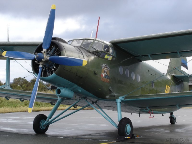 Самолёт АН-2