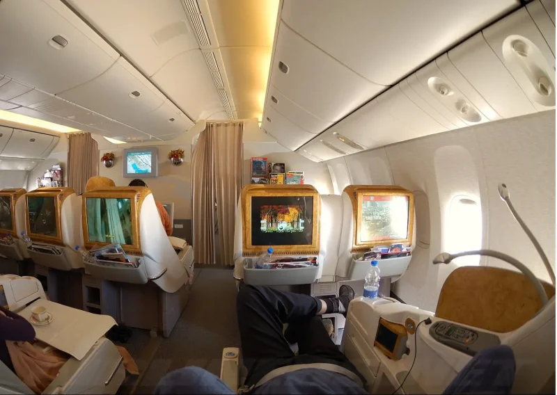 Первый класс Боинг 777 Эмирейтс