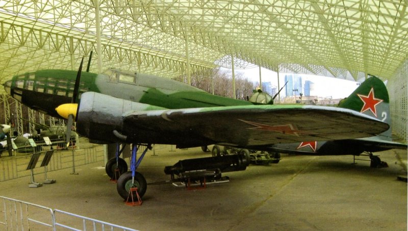 Ил-4 бомбардировщик