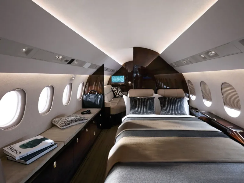 Embraer Lineage 1000e дирижабль Киото