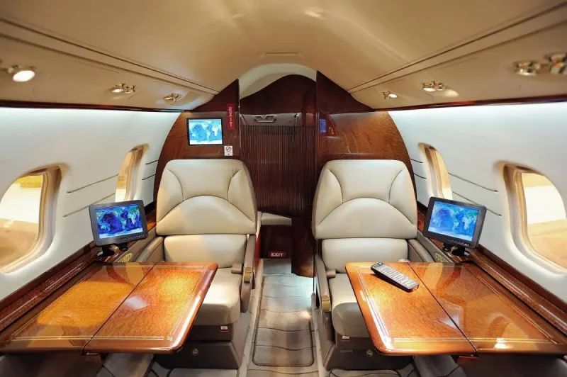 Embraer Lineage 1000e Business Jet