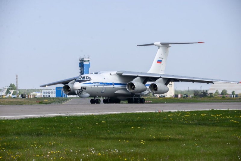 Ил-76 военно-транспортный самолёт кабина