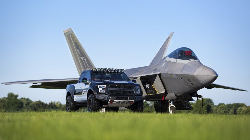 F 24 Raptor