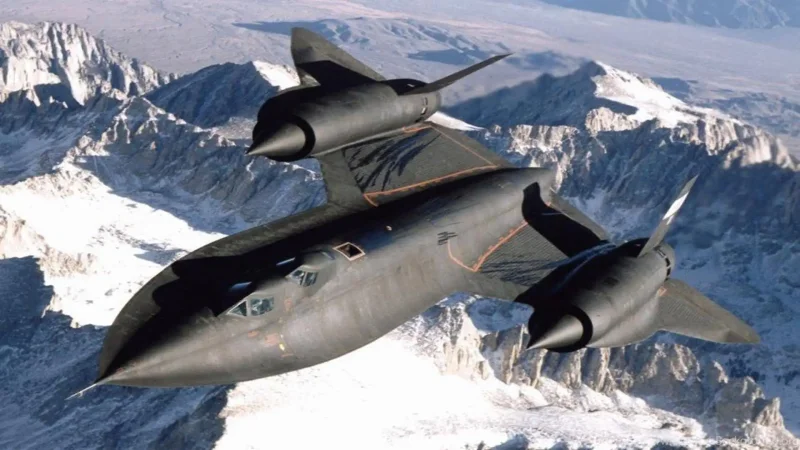 Самолет SR-71 Blackbird