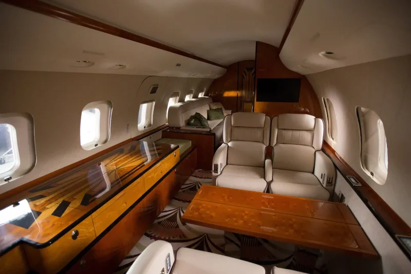 Challenger 650 inside