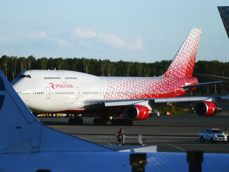 Боинг 747 400 Россия салон