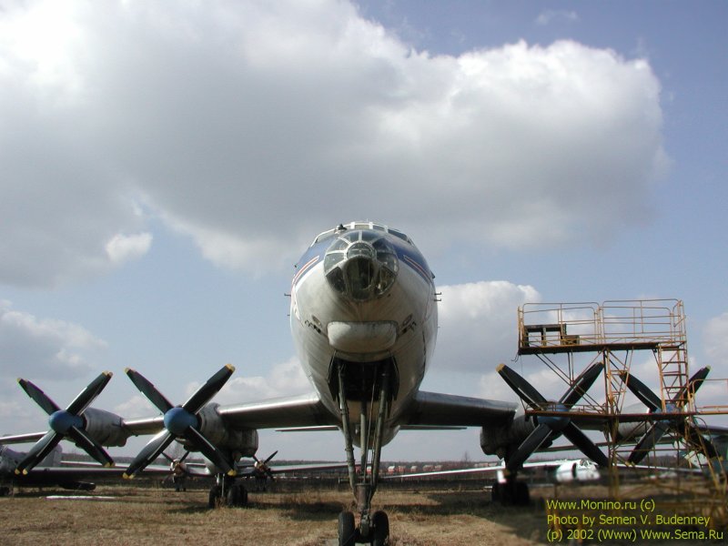 Самолет ту-114 "Россия"