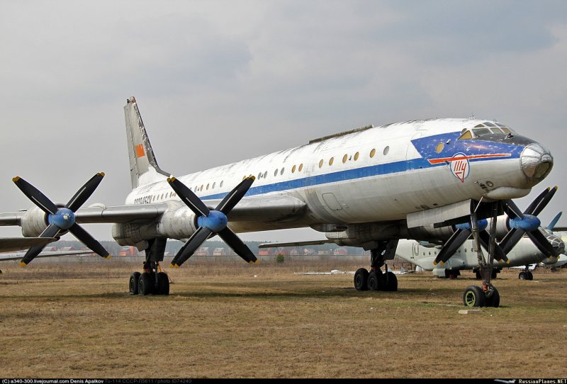 Самолет ту-114 Хрущева
