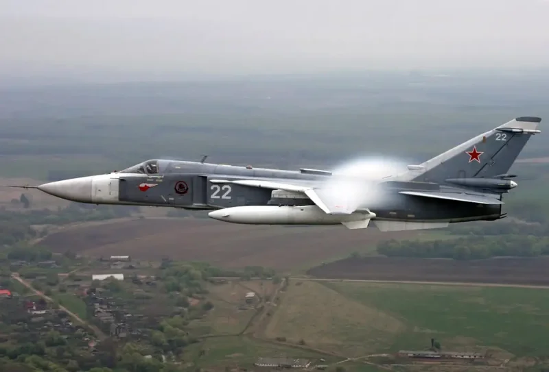 Бомбардировщик Су-24м