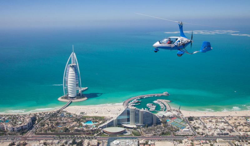 Самолет Dubai Emirates