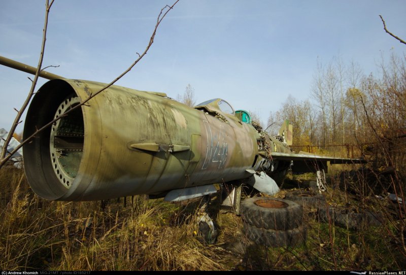 Заброшенный самолет ил-76 (abandoned il 76)