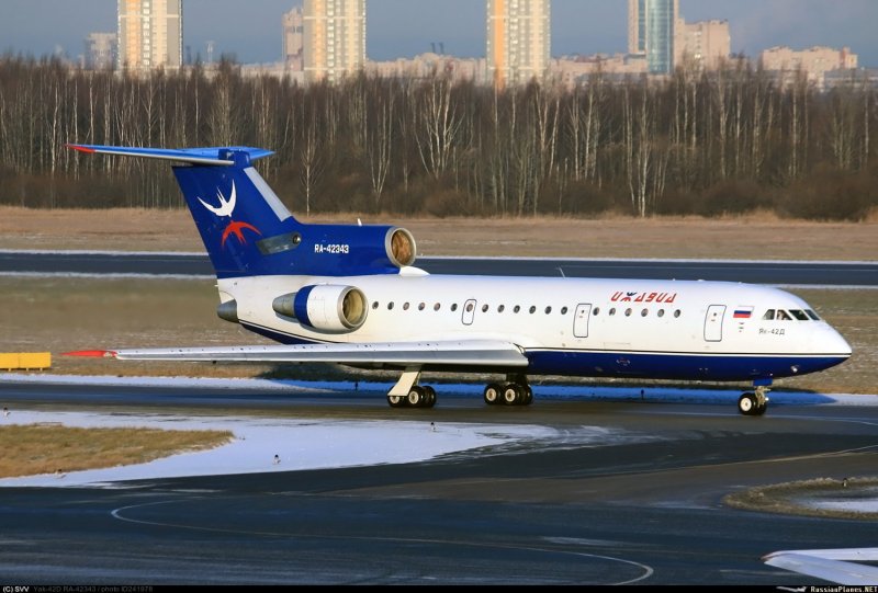 Як-42 пассажирский
