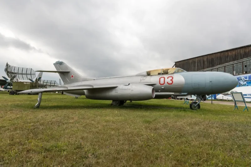 Як-25 перехватчик