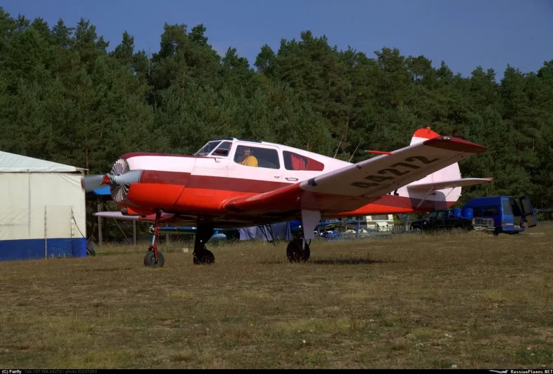 Управление стойкой як-18