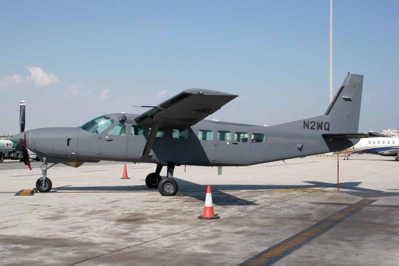 Грузовой самолет ту-204-100с