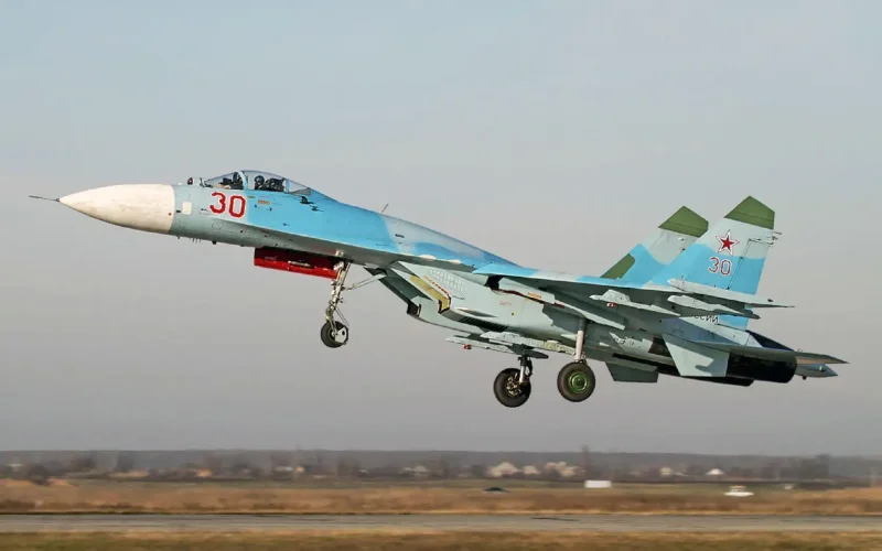 Су-27 двухдвигательный реактивный самолёт