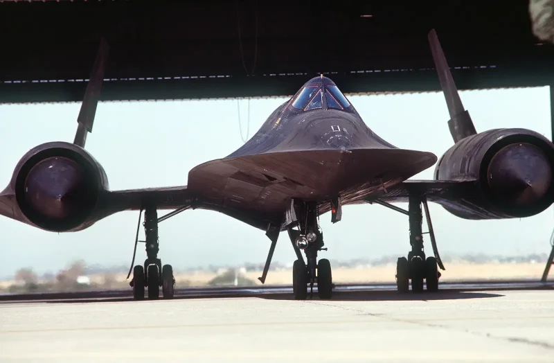 SR-71 гиперзвуковой самолет