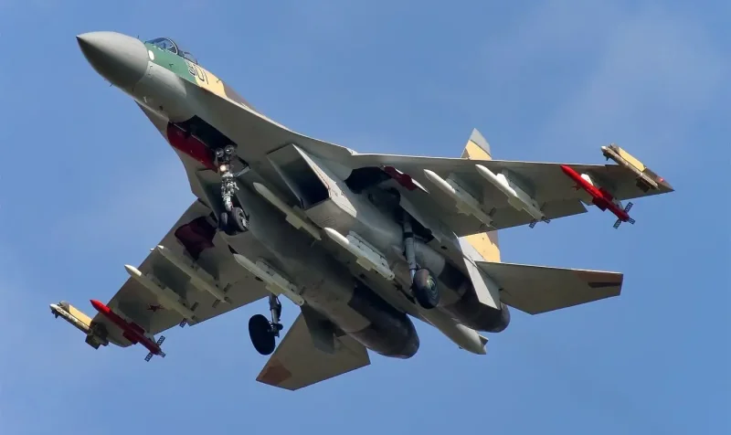 Самолёт Су-35
