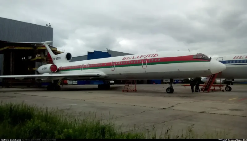 Президентский самолет Лукашенко