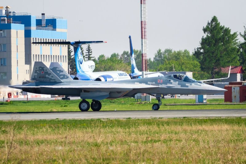 Су-57 помпаж