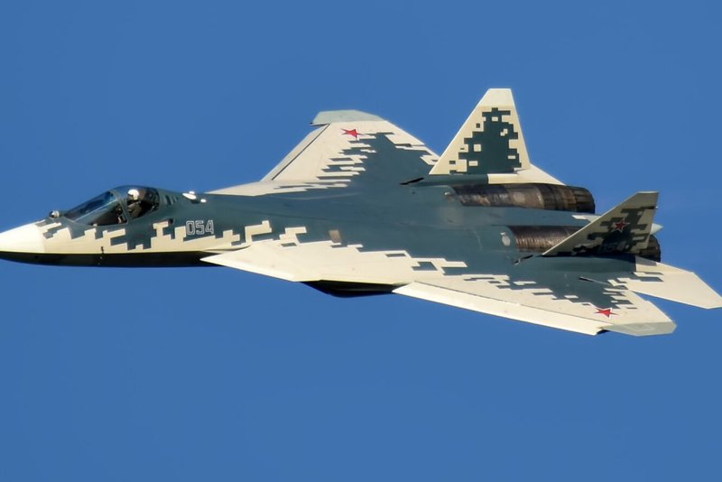 Истребитель 5 поколения России Су-57