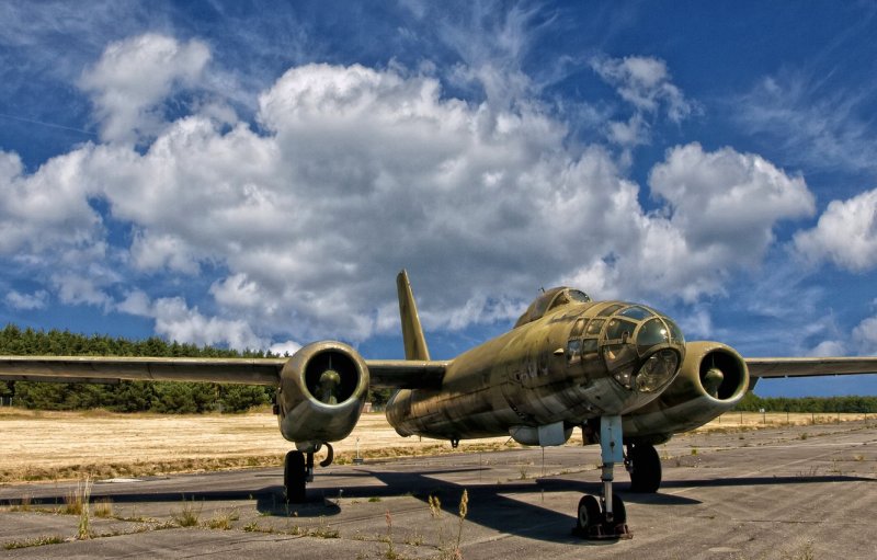 Фронтовой бомбардировщик ил-28
