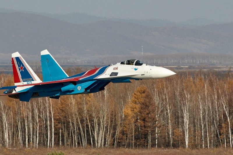 Русские Витязи пилотажная группа Су-35с