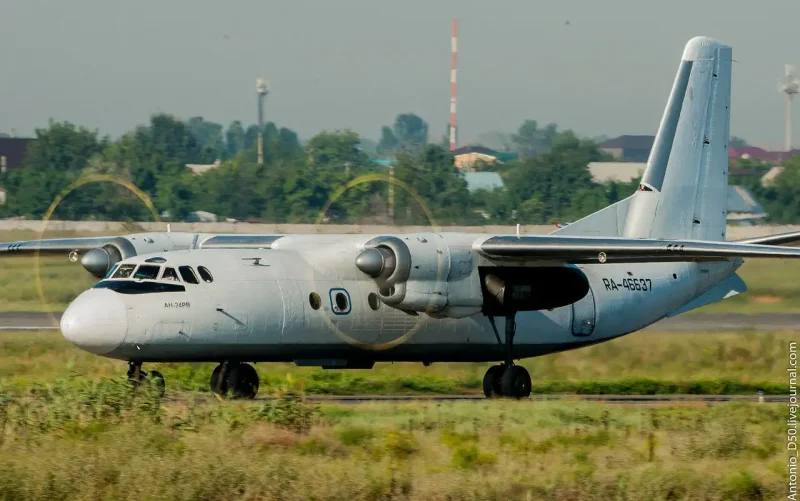 Самолёт АН-24