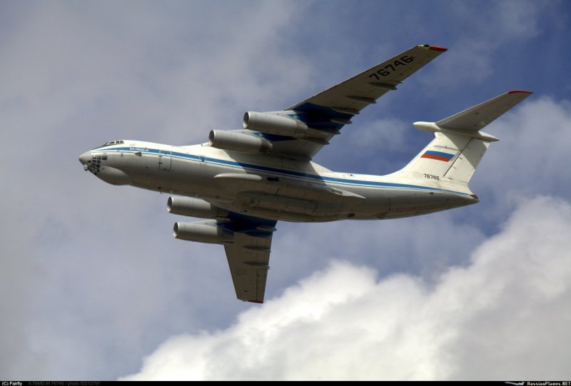 Ил-76 военно-транспортный самолёт