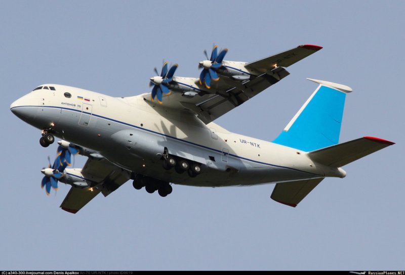 Военно-транспортный Kc-390