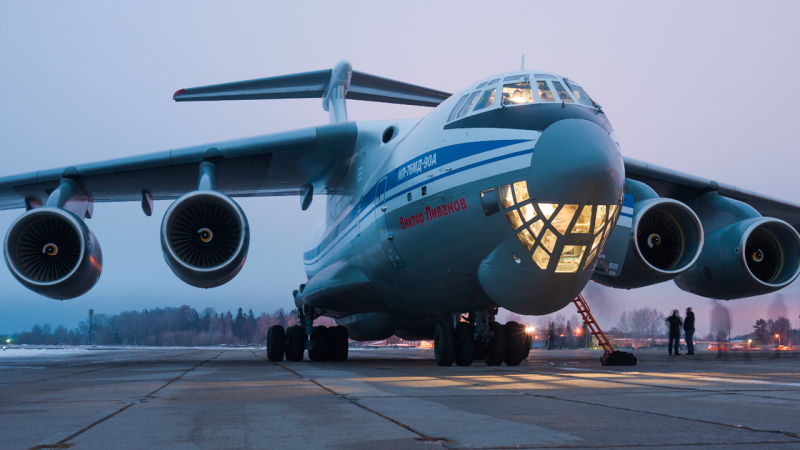 Тяжёлый военно-транспортный самолёт АН-22 («Антей»)