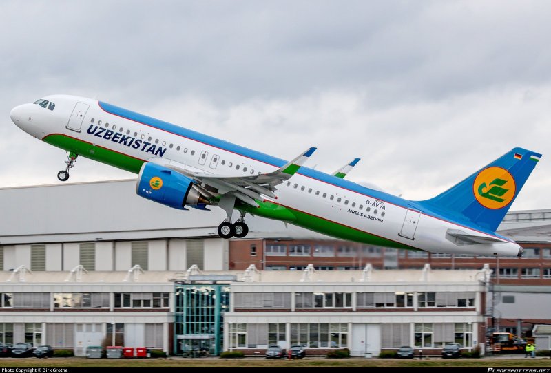 Airbus a320 Uzbekistan Airways